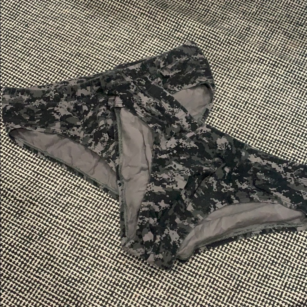 2(x)ist briefs